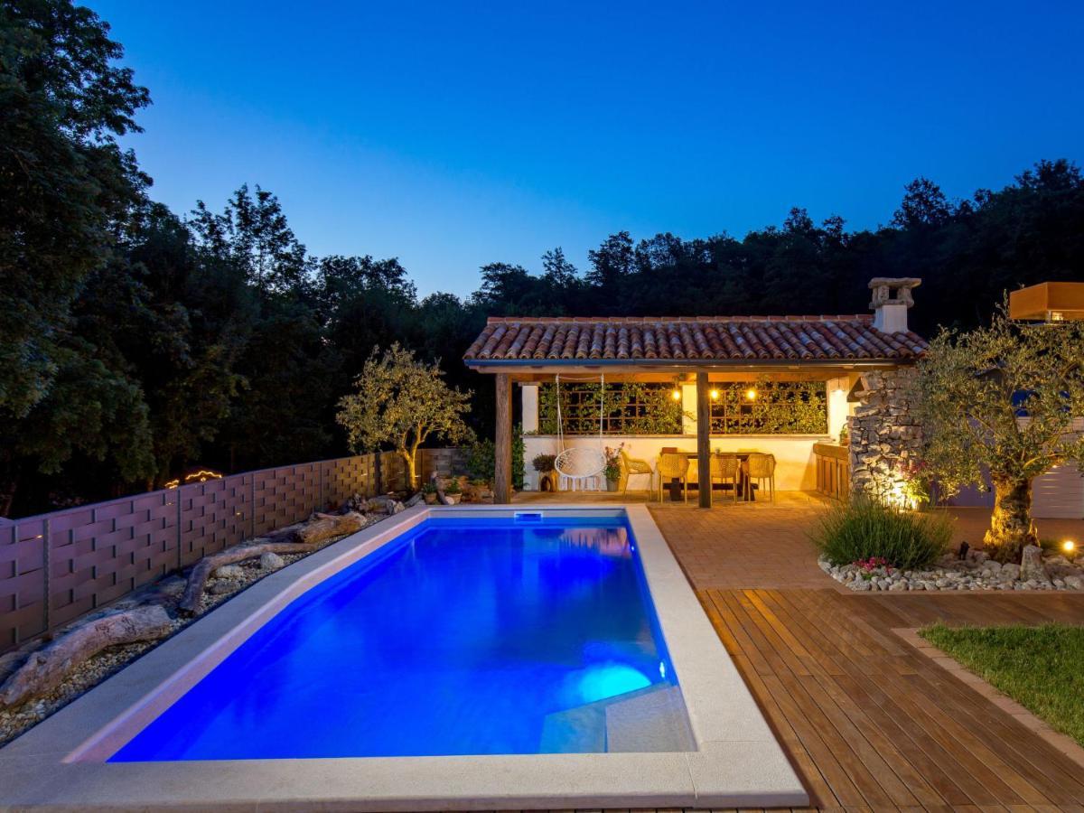 Holiday Home Villa Antonio By Interhome Jurdani Exterior photo