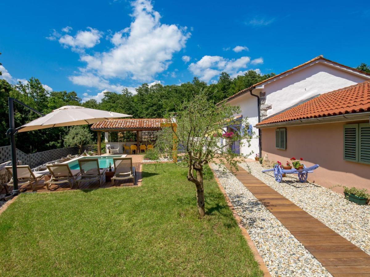 Holiday Home Villa Antonio By Interhome Jurdani Exterior photo